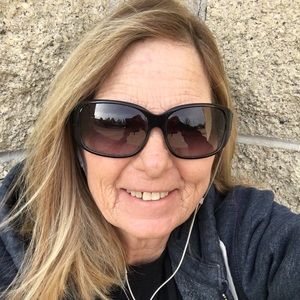 Meet your Posher, Janet